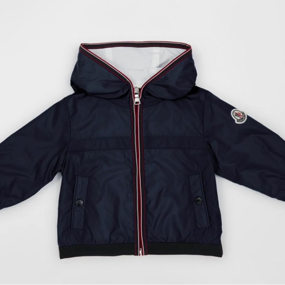 Moncler jacket for boys. Size 12-18 months.